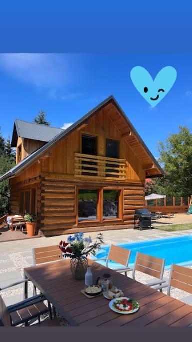 Polana Slowikowa 5 Star- Domek W Gorach Z Jacuzzi, Sauna,Basen,Ogrod Z Lasem, Kominek I Narty Stroza  Luaran gambar