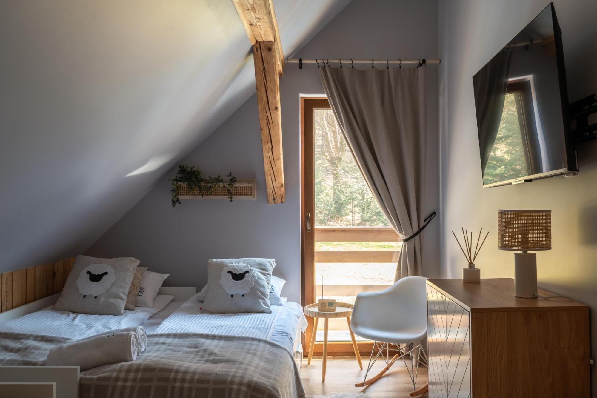 Polana Slowikowa 5 Star- Domek W Gorach Z Jacuzzi, Sauna,Basen,Ogrod Z Lasem, Kominek I Narty Stroza  Luaran gambar